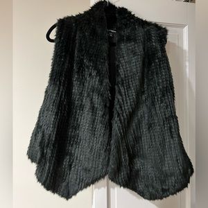 Fur vest